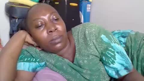 Noreen Kennth and Emilly online show from 09.26.25