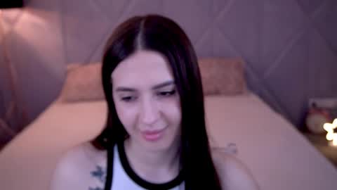 Snapshot of alesiadessmond chatting on 05.23.26 alesiadessmond online show from 05.23.26