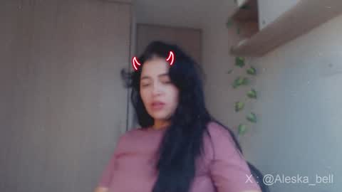 Snapshot of aleska__bell chatting on 01.09.25 Aleska online show from 01.09.25