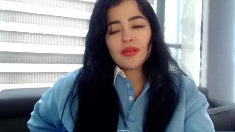 Snapshot of aleska__bell chatting on 02.04.25 Aleska online show from 02.04.25