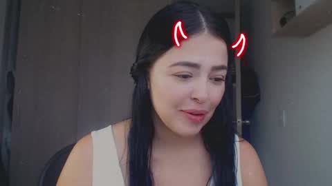 Snapshot of aleska__bell chatting on 09.18.25 Aleska online show from 09.18.25