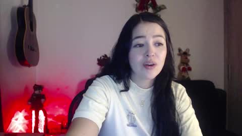Aleska online show from 12.22.25