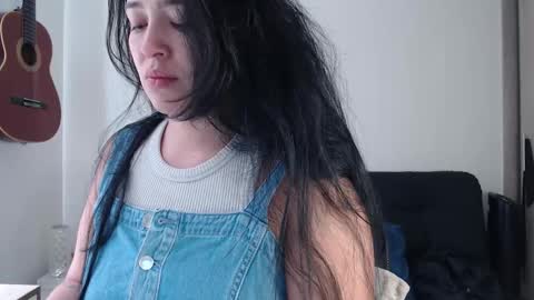 Snapshot of aleska_bell69 chatting on 03.25.26 Aleska online show from 03.25.26