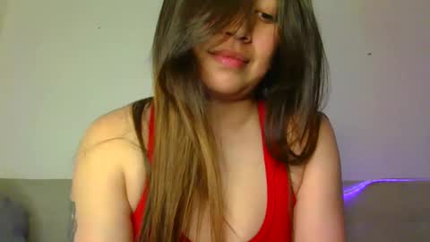 Snapshot of aleska_dollx chatting on 10.22.25 QUEEN OFF MILk IM BACK 15 NOV online show from 10.22.25