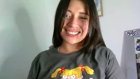 QUEEN OFF MILk  IM BACK  15 NOV online show from 02.20.26