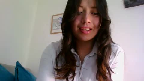 QUEEN OFF MILk  IM BACK  15 NOV online show from 05.11.26