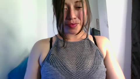 QUEEN OFF MILk  IM BACK  15 NOV online show from 06.03.26