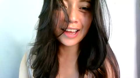 QUEEN OFF MILk  IM BACK  15 NOV online show from 06.14.26