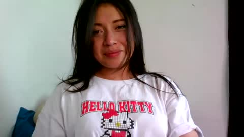 QUEEN OFF MILk  IM BACK  15 NOV online show from 06.28.26
