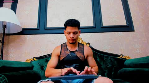 Alessandro King online show from 01.11.25