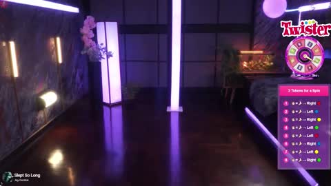 Alessa Goreng online show from 10.15.25