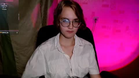 Snapshot of alessa_kiss chatting on 07.29.26 Alessa online show from 07.29.26