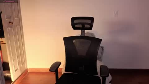 Alessandra Leblanc online show from 07.02.26