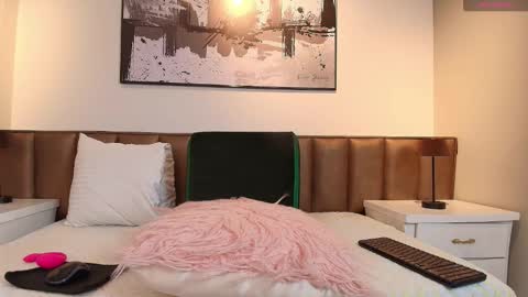 Alessandra online show from 01.17.26