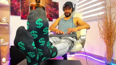 Snapshot of alessandro__wye chatting on 03.03.25 ALESSANDRO WYE online show from 03.03.25
