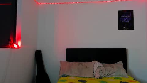 Alessandro online show from 02.03.25