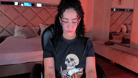 ALESSA ROMERO  online show from 06.05.26