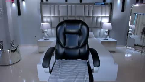 ALESSA ROMERO  online show from 07.13.26