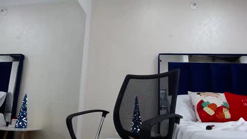 Snapshot of alessia_beth chatting on 12.06.24 ALESSIA online show from 12.06.24