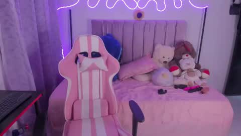 alessia dolce online show from 07.12.26