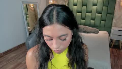 Snapshot of alessia_storm_ chatting on 05.08.26 Alessia online show from 05.08.26