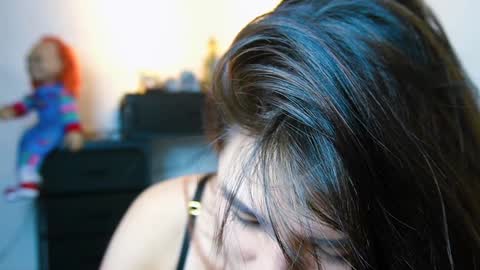 Snapshot of alessiavix chatting on 01.19.25 Alessia Meow online show from 01.19.25