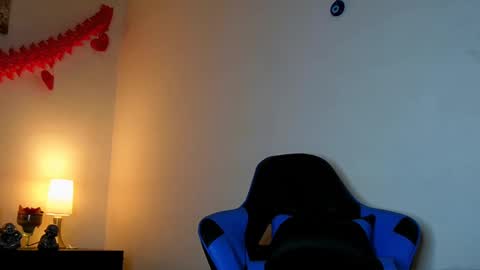 Snapshot of alessiavix chatting on 02.14.25 Alessia Meow online show from 02.14.25