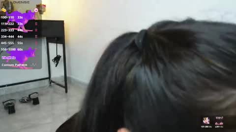 Snapshot of alessiavix chatting on 02.21.25 Alessia Meow online show from 02.21.25