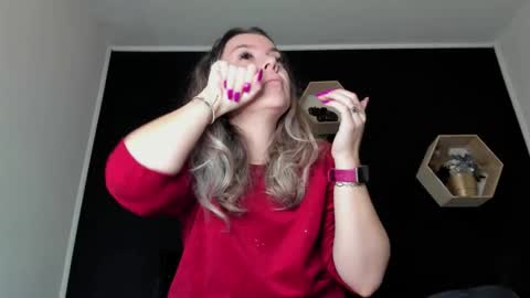 alesys69 online show from 10.15.25