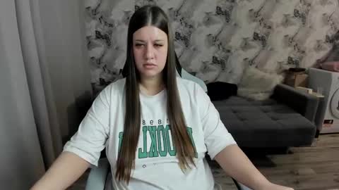 Aletta Oushen online show from 02.21.26