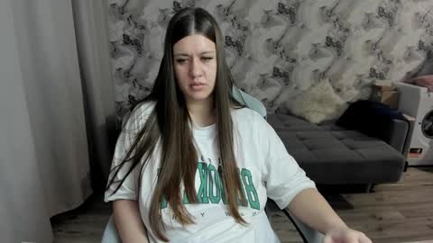 Aletta Oushen online show from 03.04.26