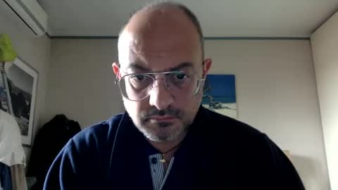 Snapshot of alex1977milano chatting on 03.12.25 the Gold Couple online show from 03.12.25