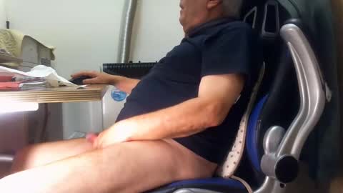 Snapshot of alex47100 chatting on 12.10.24 alex47100 online show from 12.10.24