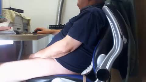 Snapshot of alex47100 chatting on 12.21.24 alex47100 online show from 12.21.24