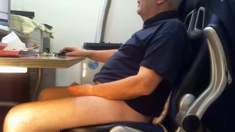 Snapshot of alex47100 chatting on 01.24.25 alex47100 online show from 01.24.25