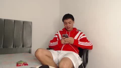Snapshot of alex__lover chatting on 01.18.25 Owen online show from 01.18.25