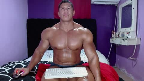 Snapshot of alex_bigcumvez chatting on 06.08.26 perseuz online show from 06.08.26