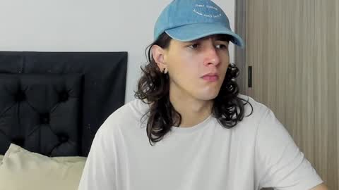 alex_connorr online show from 01.27.25