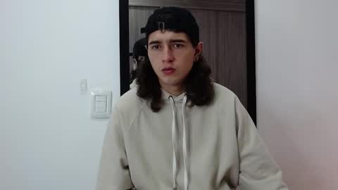 alex_connorr online show from 02.09.25