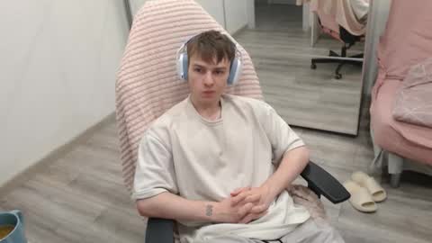 Alex online show from 09.22.25