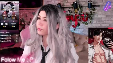 Snapshot of alex_howell chatting on 02.23.25 alex_howell online show from 02.23.25