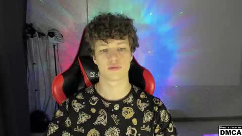 Snapshot of alex_mactavish chatting on 10.05.25 Alexander online show from 10.05.25