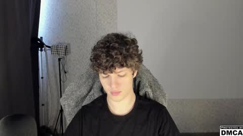 Snapshot of alex_mactavish chatting on 11.01.25 Alexander online show from 11.01.25