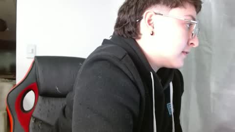 Snapshot of alex_parker07 chatting on 05.13.26 Alex Parker online show from 05.13.26