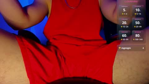 Snapshot of alex_smith0 chatting on 12.16.24 online show from 12.16.24