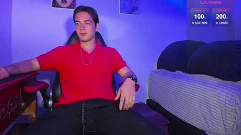 Snapshot of alex_smith0 chatting on 02.16.25 online show from 02.16.25