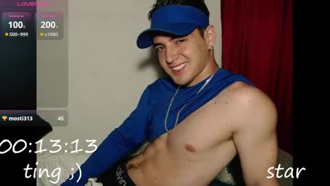 Snapshot of alex_smith0 chatting on 03.10.25 online show from 03.10.25