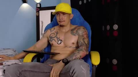 alex_sthorm online show from 02.28.26