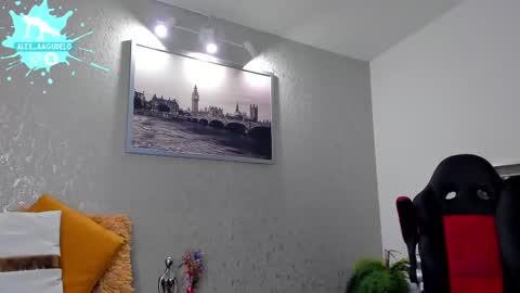 Snapshot of alex_zt chatting on 03.07.25 x online show from 03.07.25