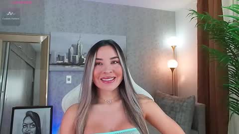 Alejandra online show from 12.04.25